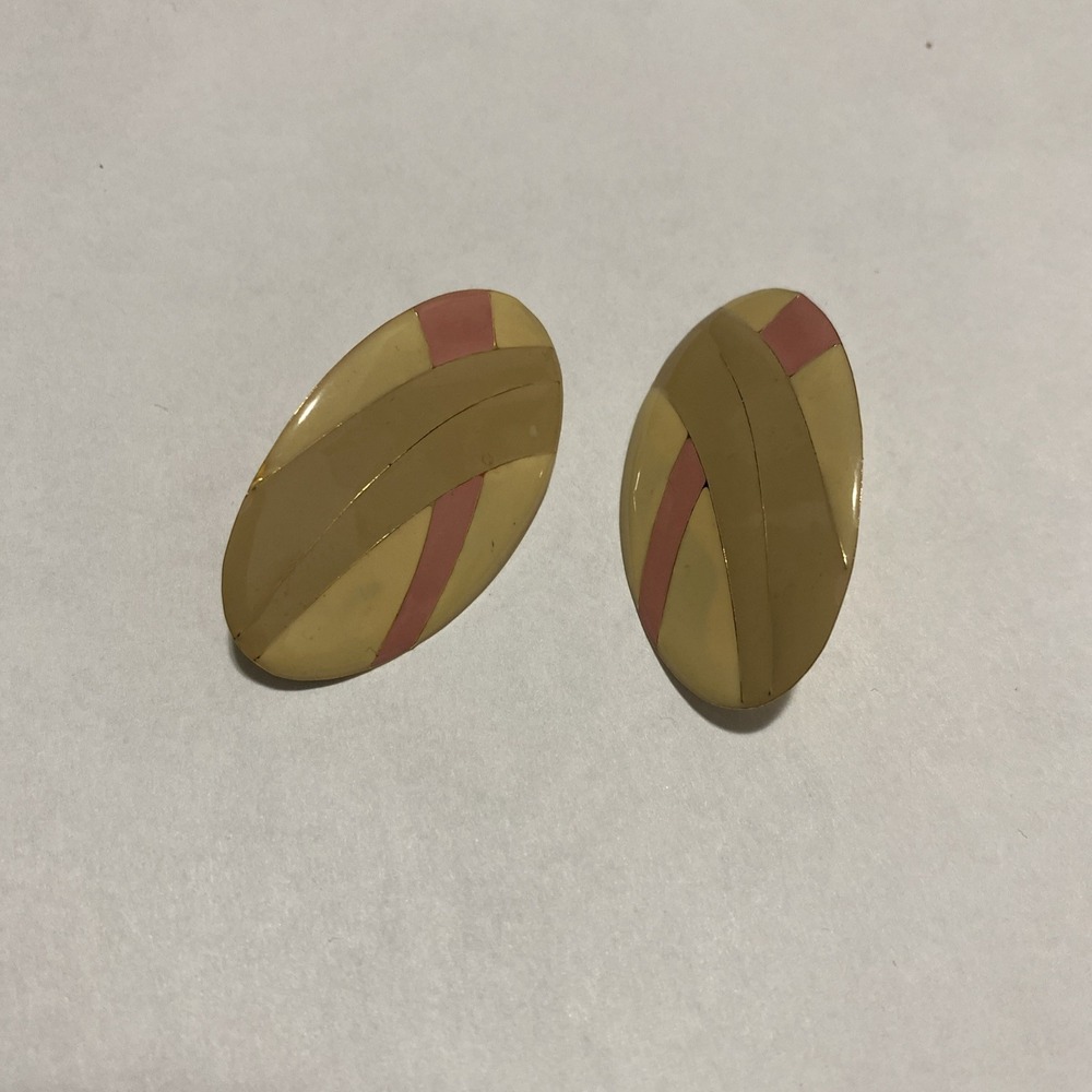 Vintage Gold Tone Pink, Beige, Cream Enamel Pierced Earrings